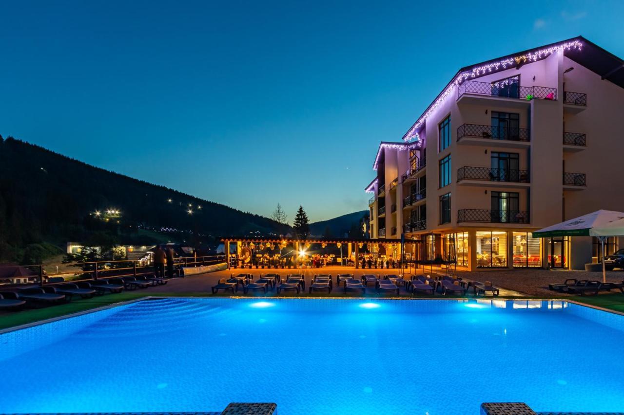 Gold Palace Wellness & Spa Bukovel Luaran gambar