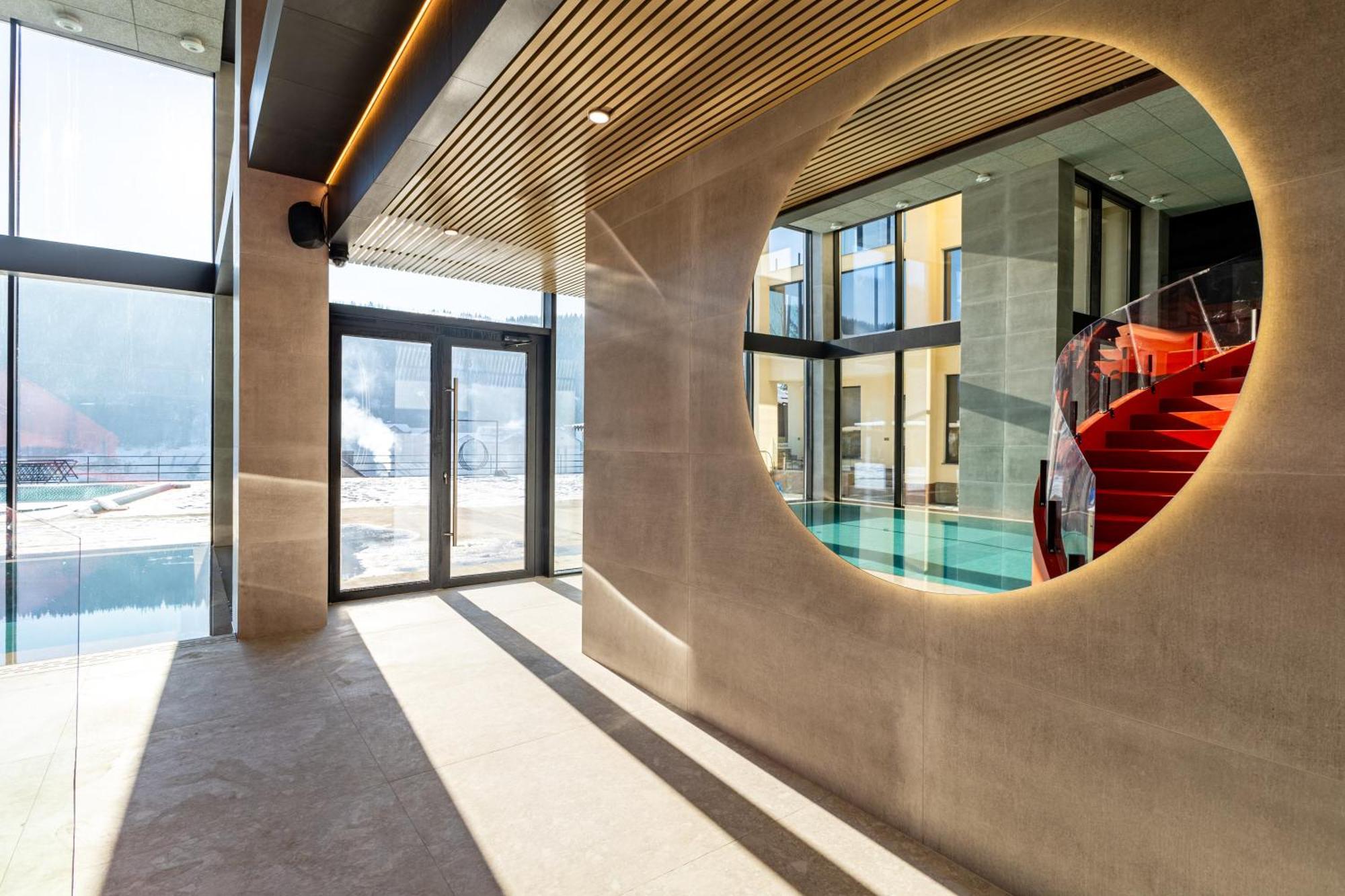Gold Palace Wellness & Spa Bukovel Luaran gambar